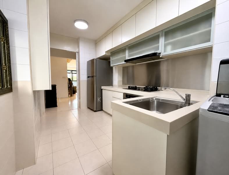 26D Jalan Membina, 26D Jalan Membina, 3 Bedrooms, 969 sqft, HDB Flat For Sale, by Lim Kar Gee, 500145543 - Kitchen - PropertyGuru.com.sg