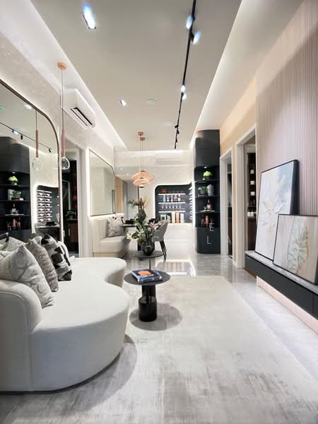 Saint Barnabas Lane, , 2 Bedrooms, 7,645 sqft, Apartment For Sale, by Sydelle Priscilla, 500145559 - Living Room - PropertyGuru.com.sg