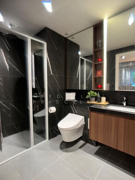 Saint Barnabas Lane, , 2 Bedrooms, 7,645 sqft, Apartment For Sale, by Sydelle Priscilla, 500145559 - Bathroom - PropertyGuru.com.sg