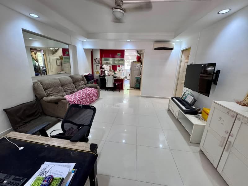 140 Potong Pasir Avenue 3, 140 Potong Pasir Avenue 3, 2 Bedrooms, 796 sqft, HDB Flat For Rent, by Phoebe Ang, 500145578 - PropertyGuru.com.sg
