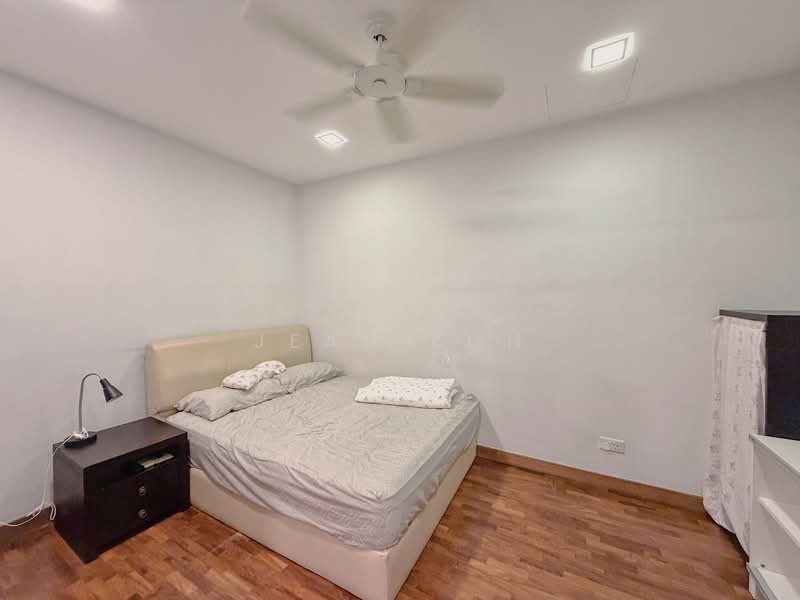 Chip Thye Garden, Yio Chu Kang Gardens, 4 Bedrooms, 2,600 sqft, Terraced House For Sale, by Jean Koh, 500145579 - Bedroom - PropertyGuru.com.sg