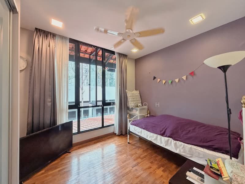 Chip Thye Garden, Yio Chu Kang Gardens, 4 Bedrooms, 2,600 sqft, Terraced House For Sale, by Jean Koh, 500145579 - Bedroom - PropertyGuru.com.sg