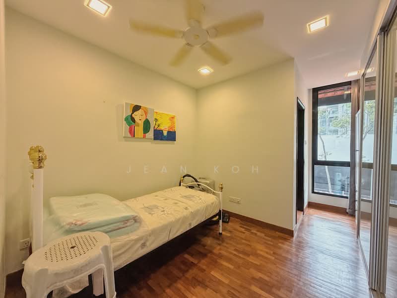 Chip Thye Garden, Yio Chu Kang Gardens, 4 Bedrooms, 2,600 sqft, Terraced House For Sale, by Jean Koh, 500145579 - Bedroom - PropertyGuru.com.sg