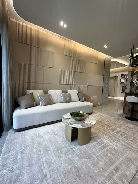 Saint Barnabas Lane, , 4 Bedrooms, 1,410 sqft, Apartment For Sale, by Sydelle Priscilla, 500145583 - Living Room - PropertyGuru.com.sg