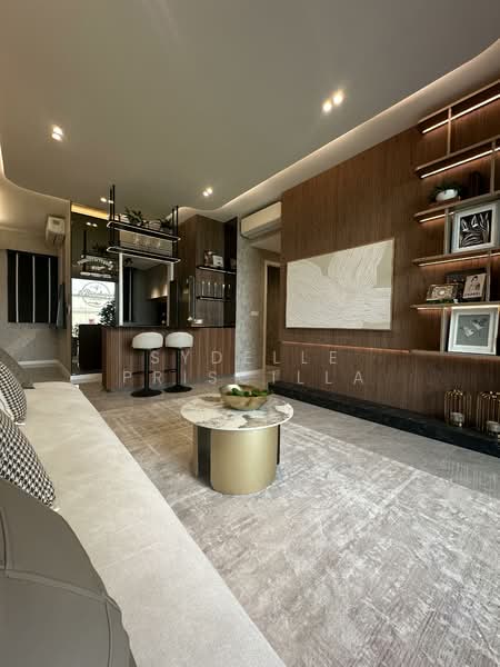 Saint Barnabas Lane, , 4 Bedrooms, 1,410 sqft, Apartment For Sale, by Sydelle Priscilla, 500145583 - Living Room - PropertyGuru.com.sg