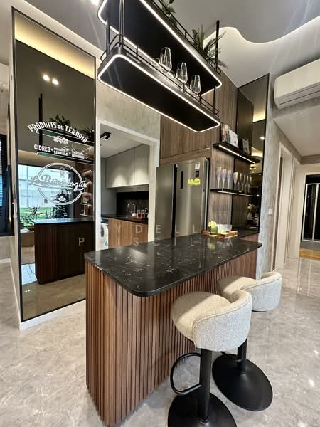 Saint Barnabas Lane, , 4 Bedrooms, 1,410 sqft, Apartment For Sale, by Sydelle Priscilla, 500145583 - PropertyGuru.com.sg