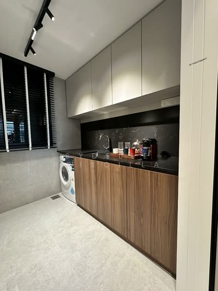 Saint Barnabas Lane, , 4 Bedrooms, 1,410 sqft, Apartment For Sale, by Sydelle Priscilla, 500145583 - Kitchen - PropertyGuru.com.sg