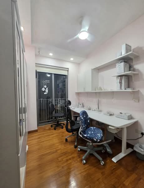 Sky Habitat, 9 Bishan Street 15, 3 Bedrooms, 1,216 sqft, Condominium For Sale, by Esther Wang 王芝茵, 500145589 - Study - PropertyGuru.com.sg
