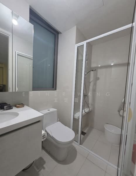 Sky Habitat, 9 Bishan Street 15, 3 Bedrooms, 1,216 sqft, Condominium For Sale, by Esther Wang 王芝茵, 500145589 - Bathroom - PropertyGuru.com.sg