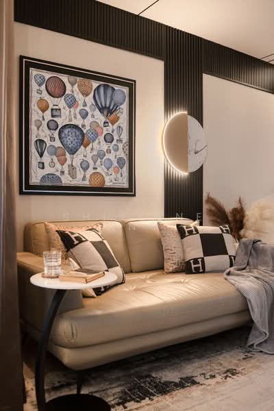 J Gateway, 2 Gateway Drive, 3 Bedrooms, 947 sqft, Condominium For Sale, by Shirlene Ang, 500145597 - Living Room - PropertyGuru.com.sg