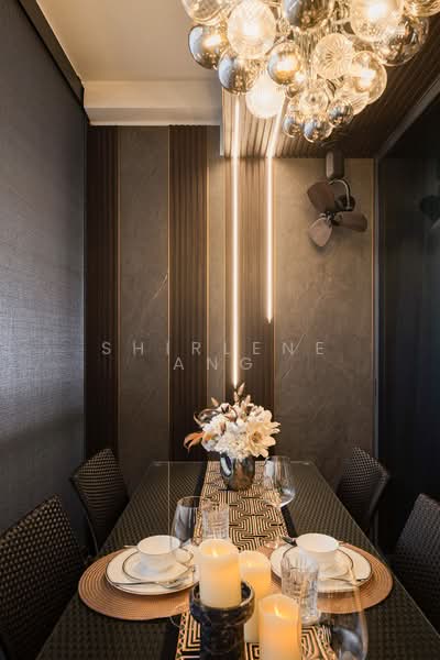 J Gateway, 2 Gateway Drive, 3 Bedrooms, 947 sqft, Condominium For Sale, by Shirlene Ang, 500145597 - Balcony - PropertyGuru.com.sg