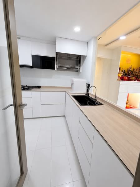 Bellewaters, 27 Anchorvale Crescent, 4 Bedrooms, 1,270 sqft, Executive Condominium For Sale, by Jeremy Koh, 500145603 - Kitchen - PropertyGuru.com.sg