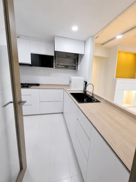 Bellewaters, 27 Anchorvale Crescent, 4 Bedrooms, 1,270 sqft, Executive Condominium For Sale, by Jeremy Koh, 500145603 - Kitchen - PropertyGuru.com.sg