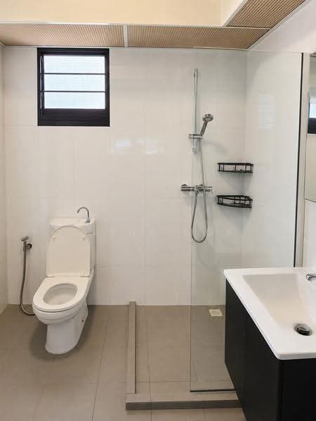 114B Alkaff Crescent, 114B Alkaff Crescent, Balestier / Toa Payoh, 2 Bedrooms, 732 sqft, HDB Flat For Sale, by Diana Mok, 500145623 - Bathroom - PropertyGuru.com.sg