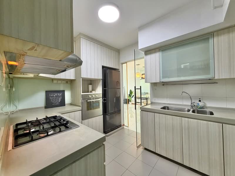 Pinnacle @ Duxton, 1C Cantonment Road, 3 Bedrooms, 1,022 sqft, HDB Flat For Rent, by Francis Poh, 500145627 - Kitchen - PropertyGuru.com.sg