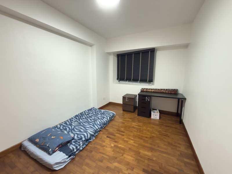 637A Punggol Drive, 637A Punggol Drive, 3 Bedrooms, 990 sqft, HDB Flat For Rent, by M F Deen, 500145630 - Bedroom - PropertyGuru.com.sg