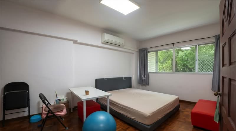 Lakeview Estate, 97A Upper Thomson Road, Room Rental, 350 sqft, Apartment For Rent, by Joe Lim, 500145631 - Bedroom - PropertyGuru.com.sg