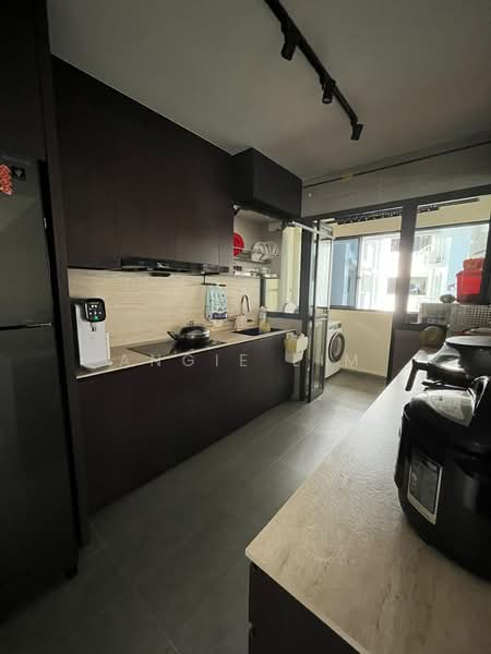 227A Bartley Walk, 227A Bartley Walk, Room Rental, 120 sqft, HDB Flat For Rent, by Angie Lim, 500145633 - Kitchen - PropertyGuru.com.sg