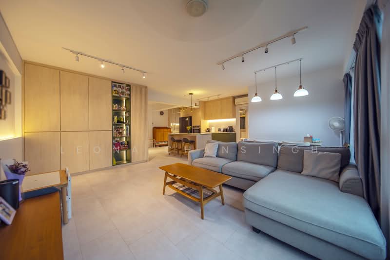 504D Yishun Street 51, 504D Yishun Street 51, 3 Bedrooms, 1,206 sqft, HDB Flat For Sale, by Leona Chansingh, 500145636 - Living Room - PropertyGuru.com.sg