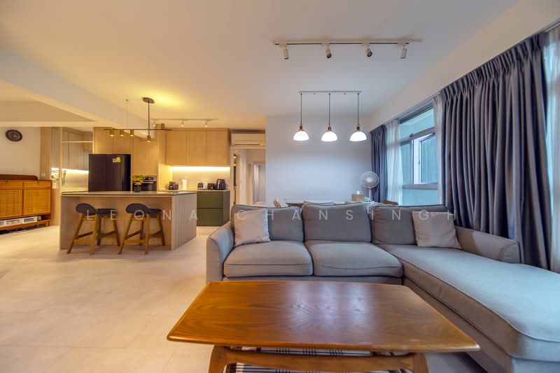 504D Yishun Street 51, 504D Yishun Street 51, 3 Bedrooms, 1,206 sqft, HDB Flat For Sale, by Leona Chansingh, 500145636 - Living Room - PropertyGuru.com.sg
