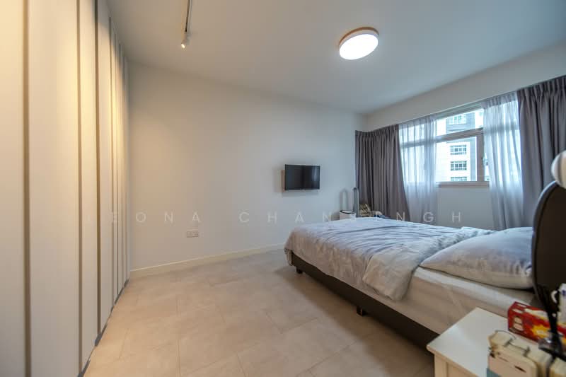 504D Yishun Street 51, 504D Yishun Street 51, 3 Bedrooms, 1,206 sqft, HDB Flat For Sale, by Leona Chansingh, 500145636 - Master Bedroom - PropertyGuru.com.sg