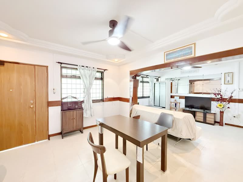 146 Rivervale Drive, 146 Rivervale Drive, 3 Bedrooms, 1,076 sqft, HDB Flat For Rent, by Leeon Ling, 500145638 - Living Room - PropertyGuru.com.sg