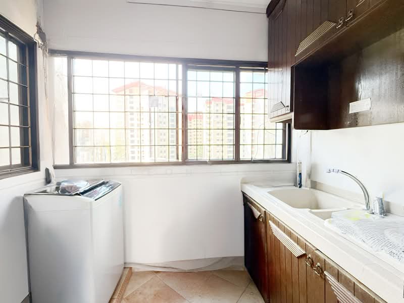 146 Rivervale Drive, 146 Rivervale Drive, 3 Bedrooms, 1,076 sqft, HDB Flat For Rent, by Leeon Ling, 500145638 - Kitchen - PropertyGuru.com.sg