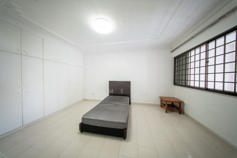 151 Yung Ho Road, 151 Yung Ho Road, 4 Bedrooms, 1,593 sqft, HDB Flat For Sale, by Jerome Yap, 500145659 - Master bedroom - PropertyGuru.com.sg