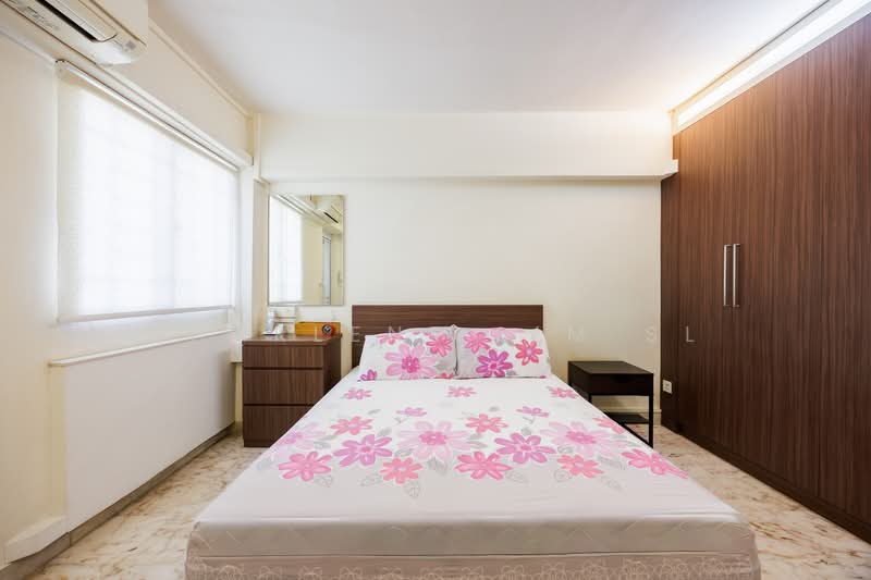 109 Serangoon North Avenue 1, 109 Serangoon North Avenue 1, 3 Bedrooms, 980 sqft, HDB Flat For Sale, by Sharlene Lim SL, 500145662 - Bedroom - PropertyGuru.com.sg