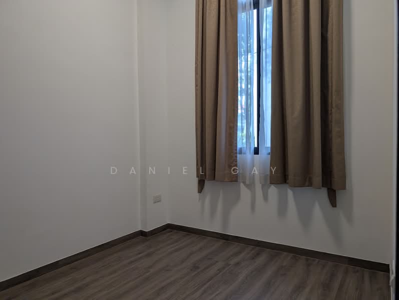 Three 11, 311 Upper Thomson Road, 2 Bedrooms, 678 sqft, Apartment For Rent, by Daniel Gay, 500145664 - Common Bedroom - PropertyGuru.com.sg