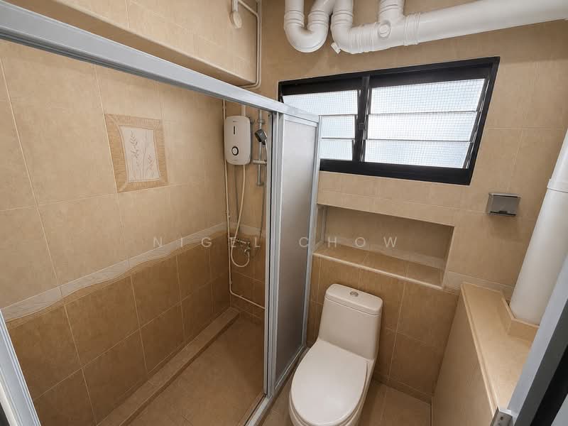 722 Woodlands Avenue 6, 722 Woodlands Avenue 6, 3 Bedrooms, 1,109 sqft, HDB Flat For Sale, by Nigel Chow, 500145676 - Bathroom - PropertyGuru.com.sg