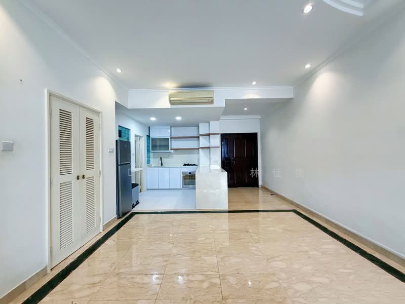 Hillview Green, 61 Hume Avenue, 2 Bedrooms, 1,173 sqft, Condominium For Sale, by Andy Lim 林佳俊, 500145679 - Kitchen - PropertyGuru.com.sg