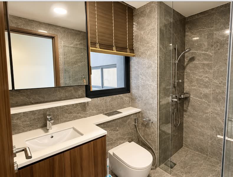 Lentor Modern, Lentor Central, 3 Bedrooms, 990 sqft, Condominium For Sale, by Tony Soh, 500145680 - Bathroom - PropertyGuru.com.sg