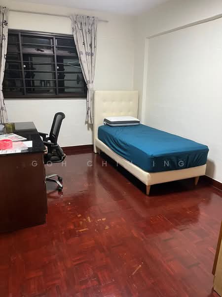 318 Clementi Avenue 4, 318 Clementi Avenue 4, 3 Bedrooms, 980 sqft, HDB Flat For Rent, by Goh Chin Ing, 500145684 - Bedroom - PropertyGuru.com.sg