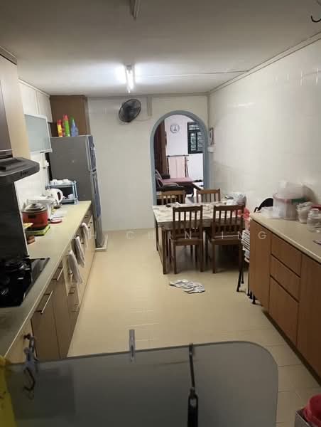 318 Clementi Avenue 4, 318 Clementi Avenue 4, 3 Bedrooms, 980 sqft, HDB Flat For Rent, by Goh Chin Ing, 500145684 - Kitchen - PropertyGuru.com.sg