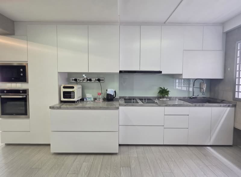 209 Pasir Ris Street 21, 209 Pasir Ris Street 21, 4 Bedrooms, 1,582 sqft, HDB Flat For Sale, by May Chua, 500145685 - Kitchen - PropertyGuru.com.sg