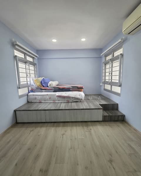 209 Pasir Ris Street 21, 209 Pasir Ris Street 21, 4 Bedrooms, 1,582 sqft, HDB Flat For Sale, by May Chua, 500145685 - Master Bedroom 2 - PropertyGuru.com.sg