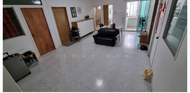Beauty World Plaza, 140 Upper Bukit Timah Road, Room Rental, 120 sqft, Condominium For Rent, by Peggy Soh, 500145686 - Living Room - PropertyGuru.com.sg