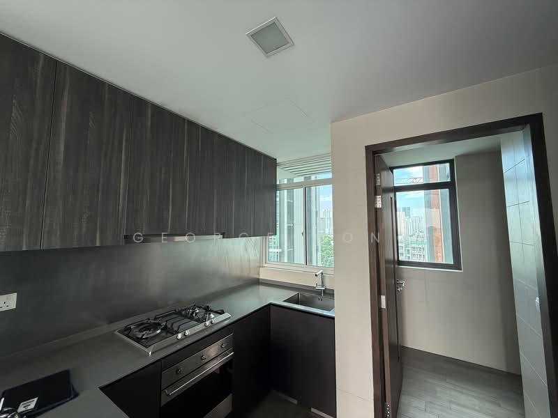 Principal Garden, 97 Prince Charles Crescent, 3 Bedrooms, 1,238 sqft, Condominium For Rent, by George Wong, 500145704 - Kitchen - PropertyGuru.com.sg