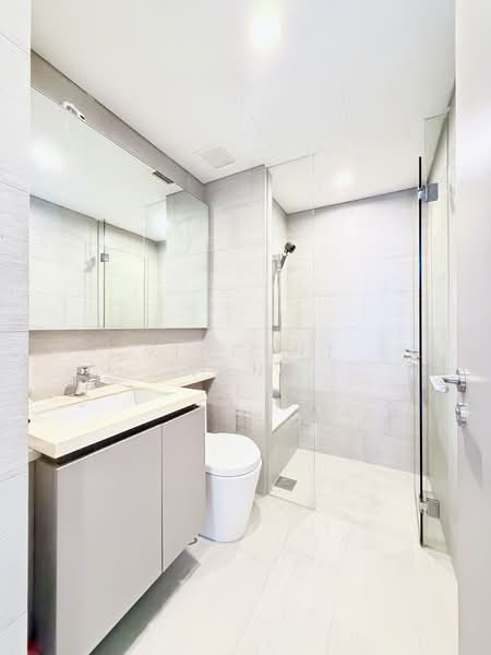 The Criterion, 1 Yishun Street 51, 3 Bedrooms, 893 sqft, Executive Condominium For Rent, by Vincent Wong, 500145712 - Bathroom - PropertyGuru.com.sg