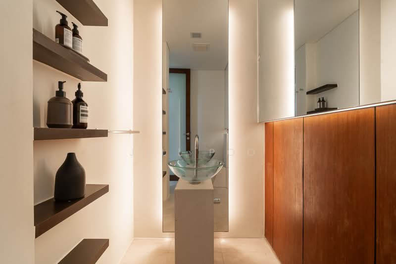 The Lincoln Modern, 20 Lincoln Road, 3 Bedrooms, 1,378 sqft, Apartment For Sale, by Jill Poo, 500145716 - Bathroom - PropertyGuru.com.sg