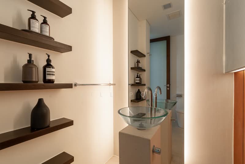 The Lincoln Modern, 20 Lincoln Road, 3 Bedrooms, 1,378 sqft, Apartment For Sale, by Jill Poo, 500145716 - Bathroom - PropertyGuru.com.sg