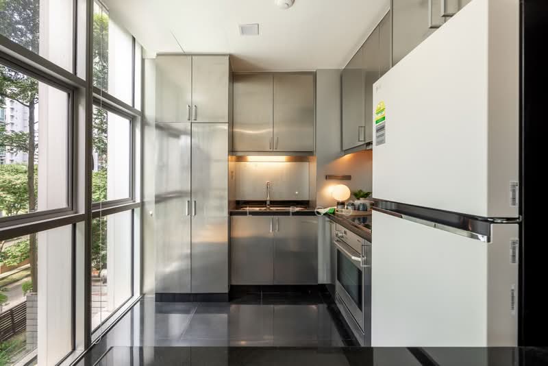 The Lincoln Modern, 20 Lincoln Road, 3 Bedrooms, 1,378 sqft, Apartment For Sale, by Jill Poo, 500145716 - Kitchen - PropertyGuru.com.sg