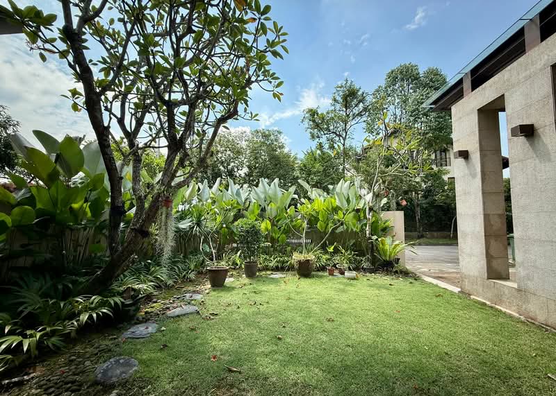 Sunset Terrace, Sunset Drive, 5 Bedrooms, 5,200 sqft, Semi-Detached House For Rent, by Gary Lim, 500145717 - Garden - PropertyGuru.com.sg