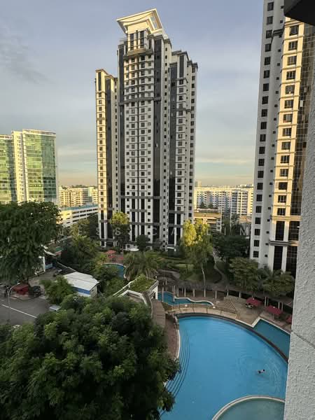 Regent Heights, 56 Bukit Batok East Avenue 5, 2 Bedrooms, 1,023 sqft, Condominium For Sale, by Jessica Lim, 500145721 - PropertyGuru.com.sg