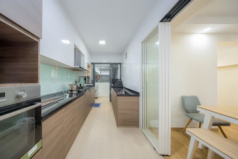 308C Punggol Walk, 308C Punggol Walk, 3 Bedrooms, 1,206 sqft, HDB Flat For Sale, by Susanna Yeow, 500145749 - Kitchen - PropertyGuru.com.sg