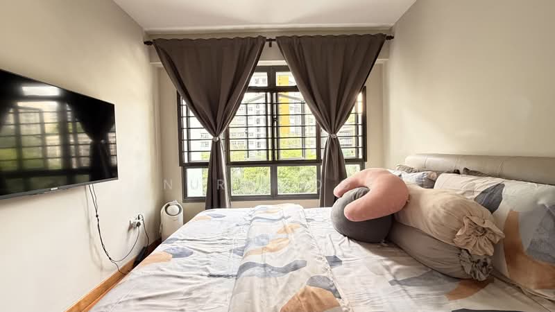 335B Anchorvale Crescent, 335B Anchorvale Crescent, 3 Bedrooms, 990 sqft, HDB Flat For Sale, by Nur Fudge, 500145754 - Master Bedroom - PropertyGuru.com.sg