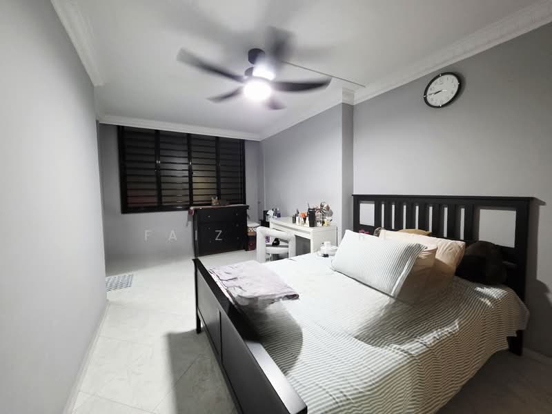 928 Hougang Street 91, 928 Hougang Street 91, 3 Bedrooms, 1,087 sqft, HDB Flat For Sale, by Faiz Zaffre, 500145778 - Master Bedroom - PropertyGuru.com.sg