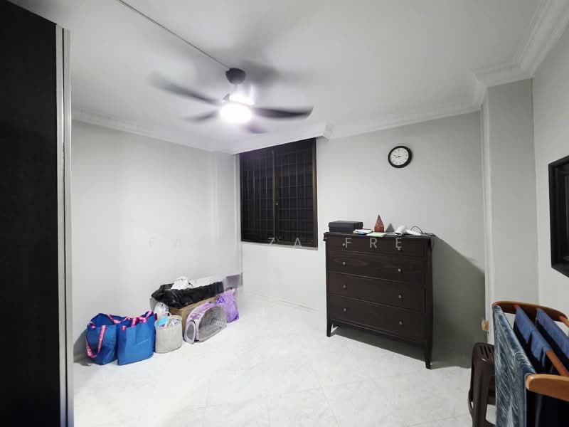 928 Hougang Street 91, 928 Hougang Street 91, 3 Bedrooms, 1,087 sqft, HDB Flat For Sale, by Faiz Zaffre, 500145778 - Common Bedroom 2 - PropertyGuru.com.sg