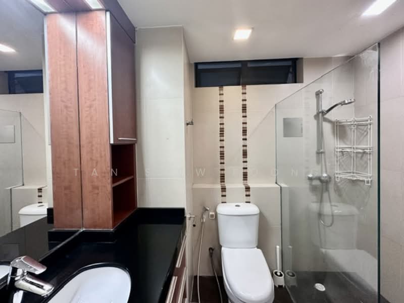 The Tanamera, 5 Tanah Merah Kechil Road, 2 Bedrooms, 958 sqft, Condominium For Rent, by Tan Siew Foong, 500145779 - Bathroom - PropertyGuru.com.sg